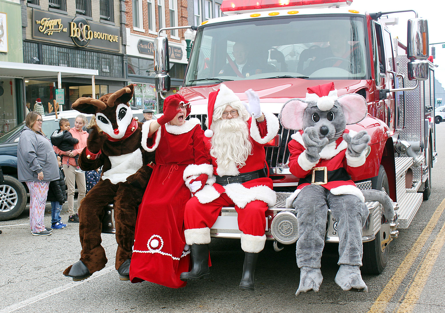 Santa arrives for visit in Paris